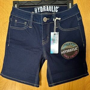 NWT Hydraulic Jean shorts size 5/6